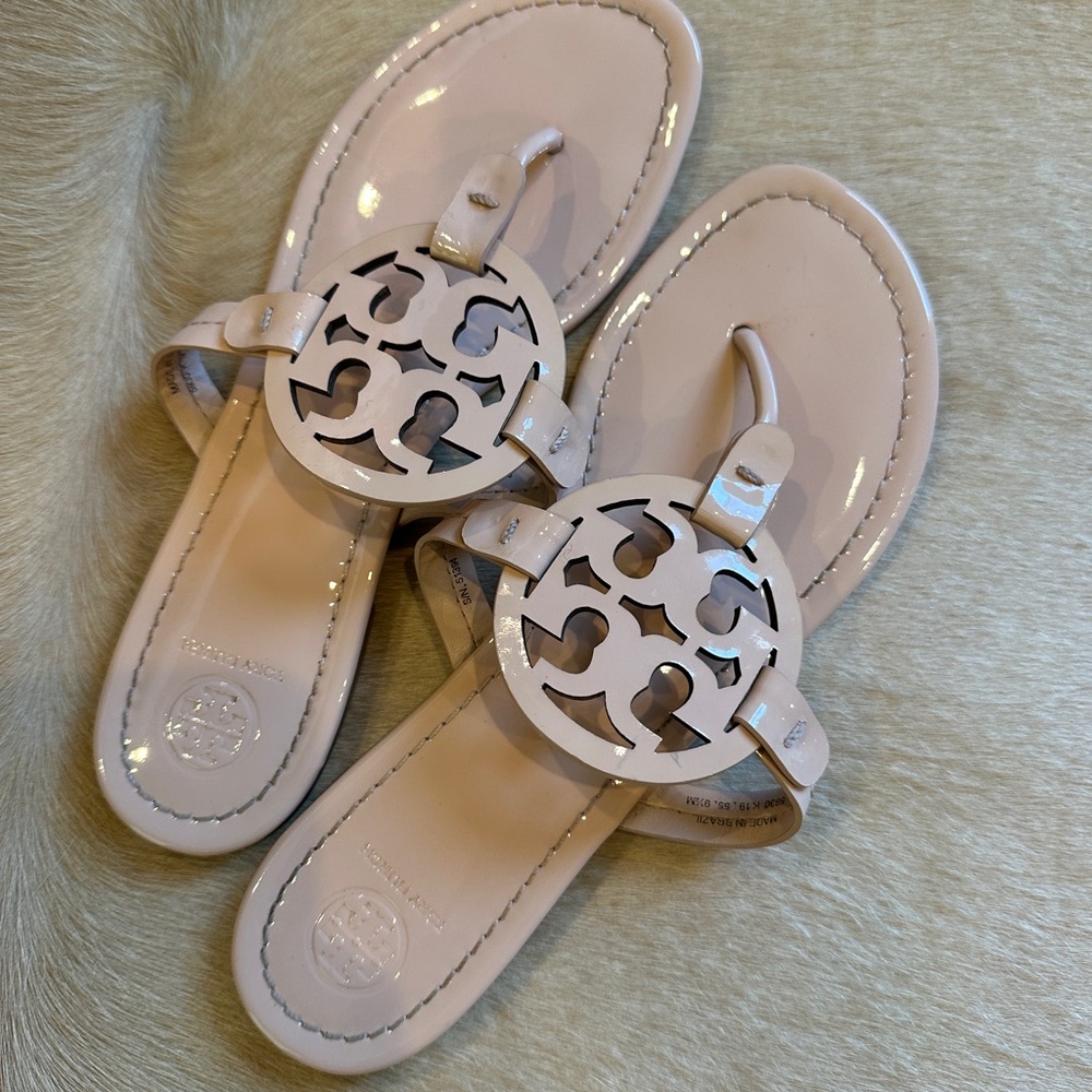 Tory Burch millers blush
